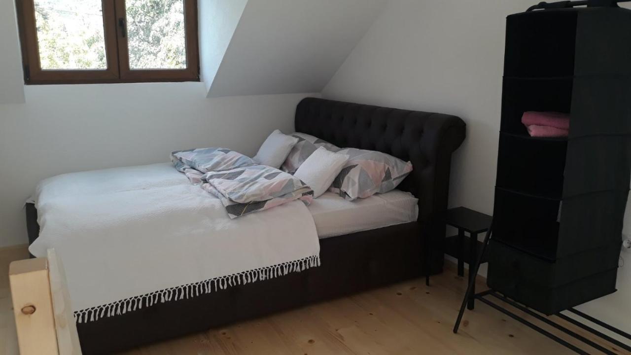 Apartmani Jovanovic Perućac Kültér fotó