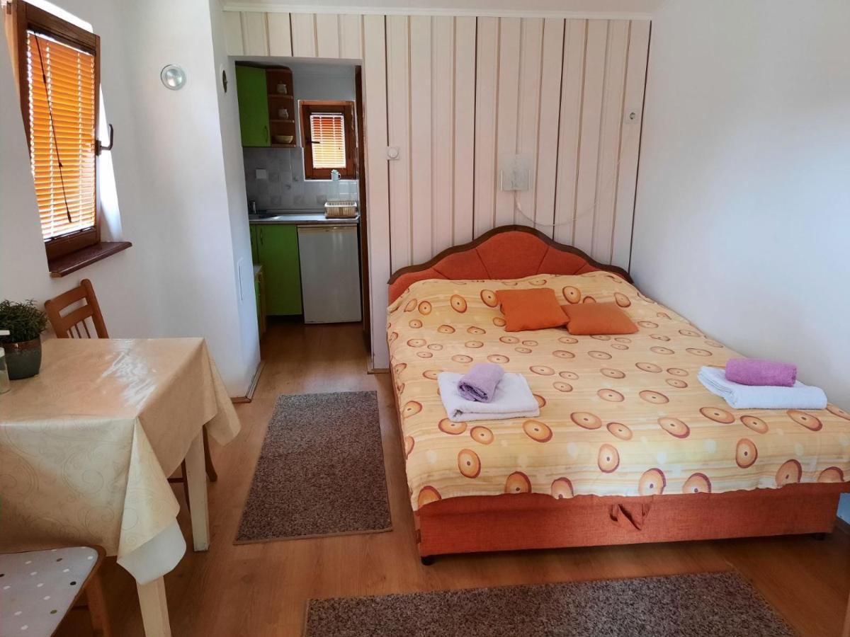 Apartmani Jovanovic Perućac Kültér fotó