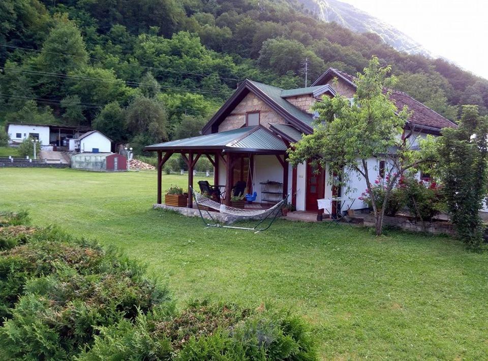Apartmani Jovanovic Perućac Kültér fotó